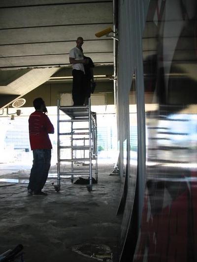 Constructing the installation...