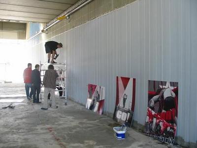Constructing the installation...